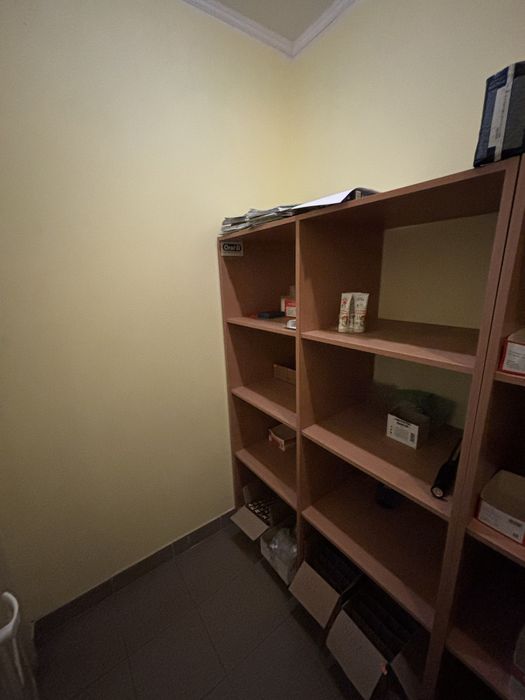 Продається комерційне приміщення