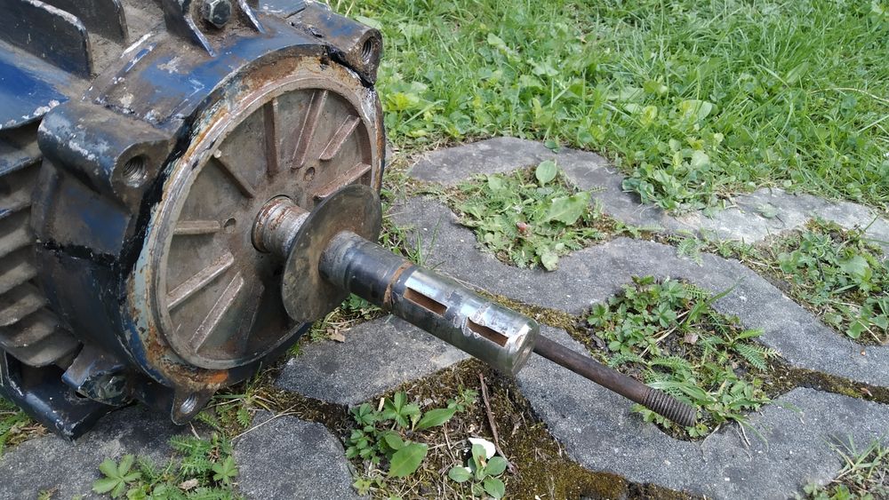 Silnik elektryczny 1.5 KW