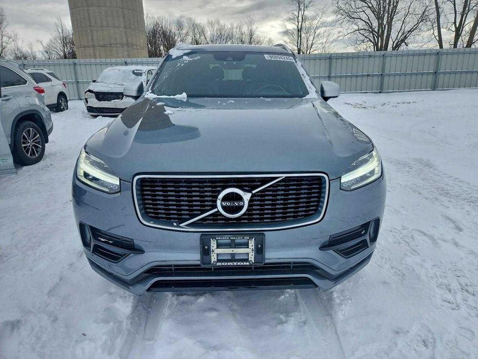Volvo Xc90 T6 R-Design 2019 .