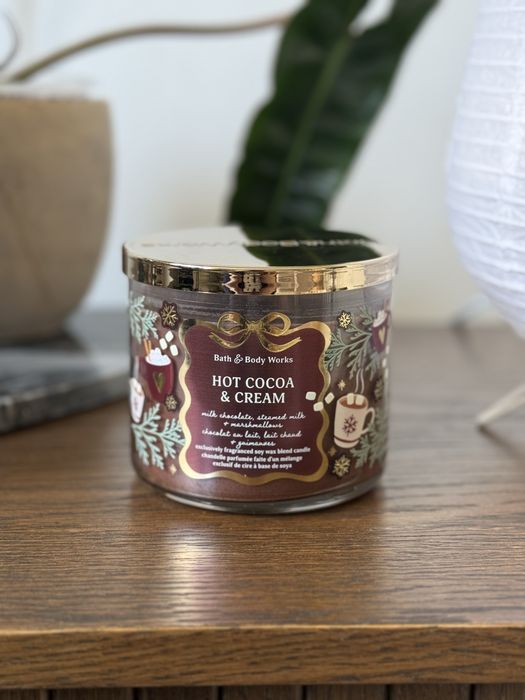 Świeczka Bath & Body Works Hot Cocoa & Cream