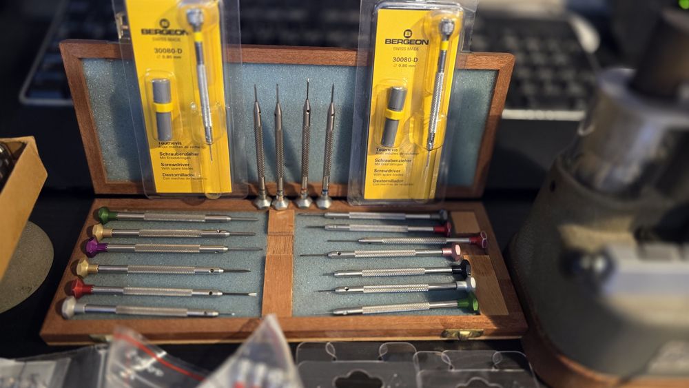 Часовой инструмент часовые отвёртки Bergeon, BOB Swiss made новые