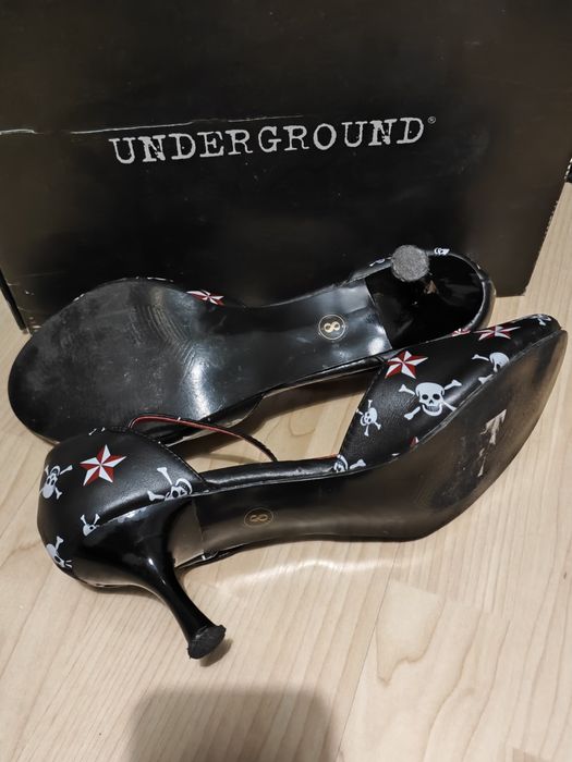 Niskie szpilki Underground London, rozmiar 41, rock, tattoo