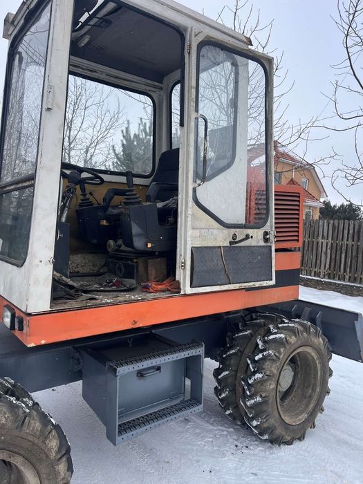 Екскаватор schaeff hml- 30b