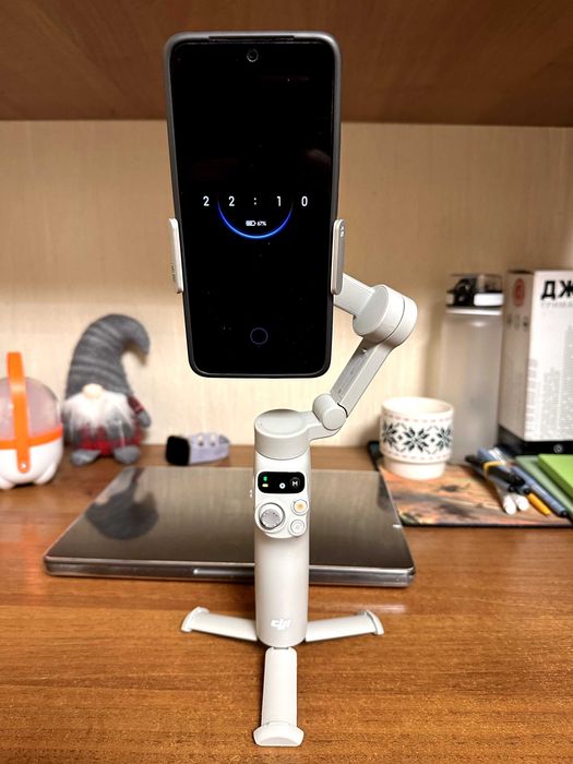 Стабілізатор для смартфону DJI OSMO MOBILE 7