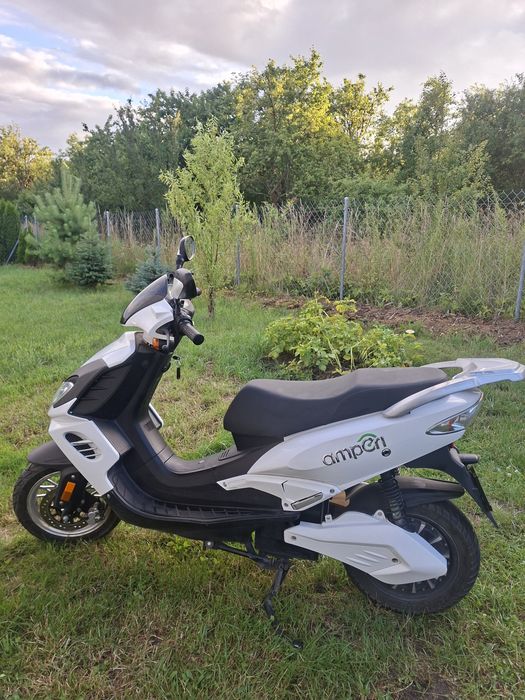 Skuter elektryczny EFUN z baterią 72v80Ah