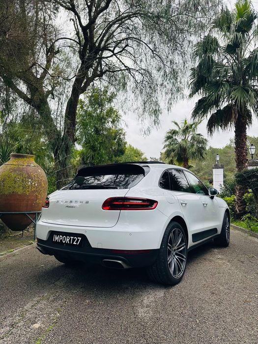 Porsche Macan PDK