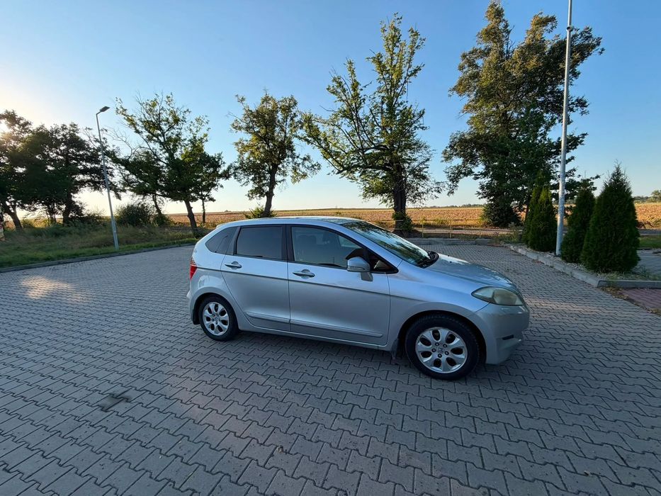 Honda FR-V