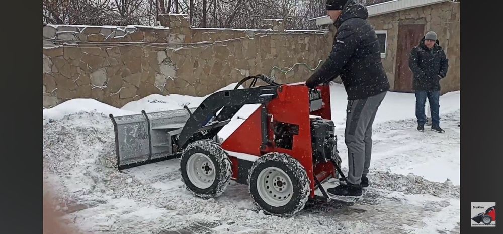 Послуги міні фронтального навантажувача