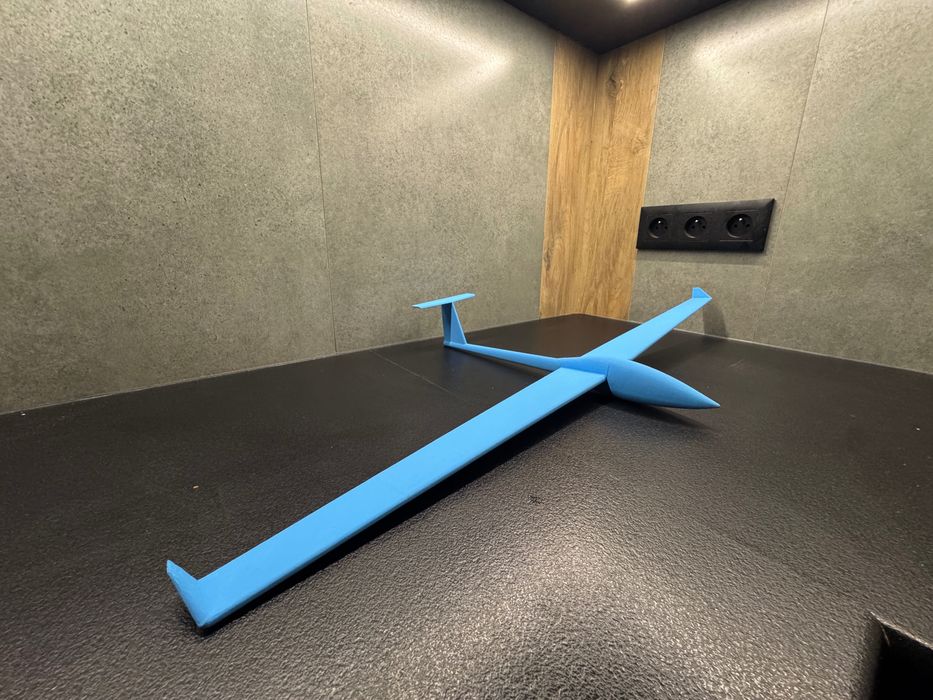 Ozdobny model szybowca do sklejania