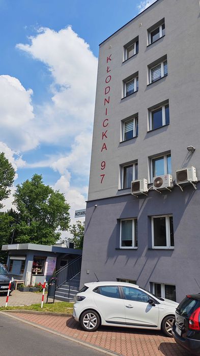 Odstąpię lokal użytkowy 17,41 m² – Ruda Śląska (Halemba) | BEZ ODSTĘPNEGO!
