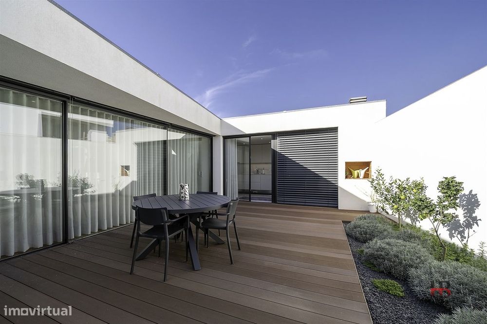 House for Sale at Madalena Beach