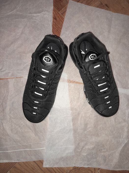 Ténis pretos estilo Air Max – Novos