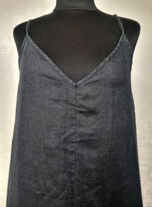 Сарафан на бретелях з тканини рамі