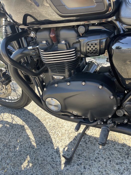 Triumph bonneville T100 black • Possibilidade credito