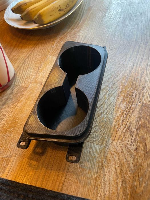 Підстаканник BMW E90 / E91 / E92 / E93.