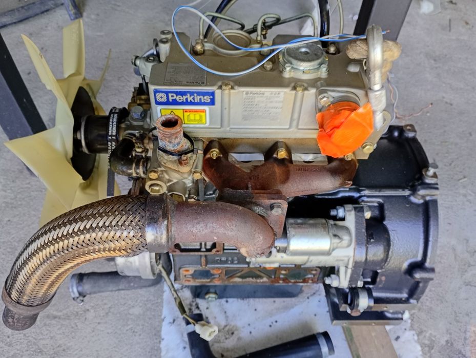 Silnik Perkins 403d-11 mini  koparka agregat kompresor