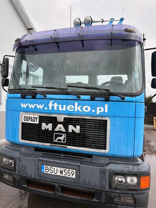 MAN F 2000 hakowiec