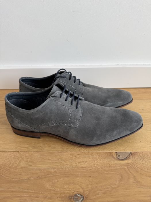 Eleganckie buty do garnituru ze skory naturalnej Pier One rozmiar 44