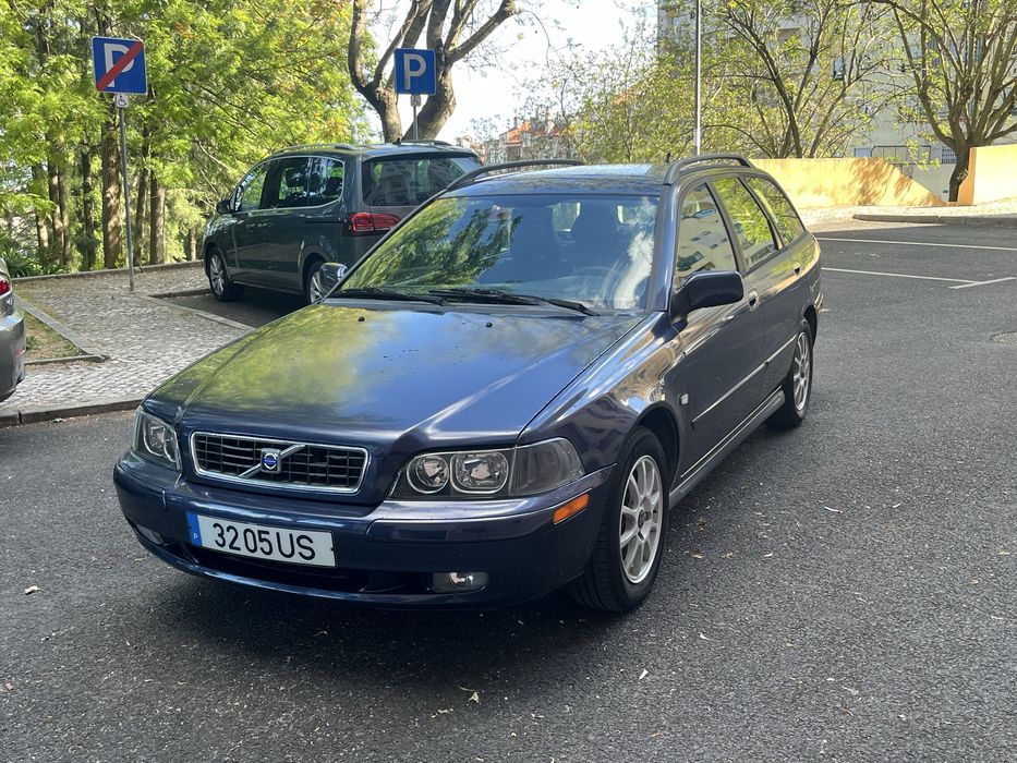 Volvo V40 1.6 Gasolina com apenas 166mil so de um dono impecavel