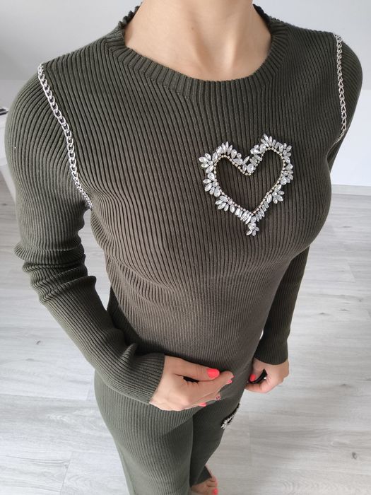 Komplet dres prążek serce z cyrkonii cyrkonie