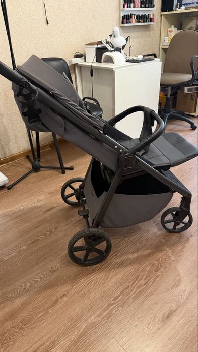 Продам каляску Carrello Bravo 2025