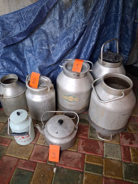 Продам алюминиевые бидоны