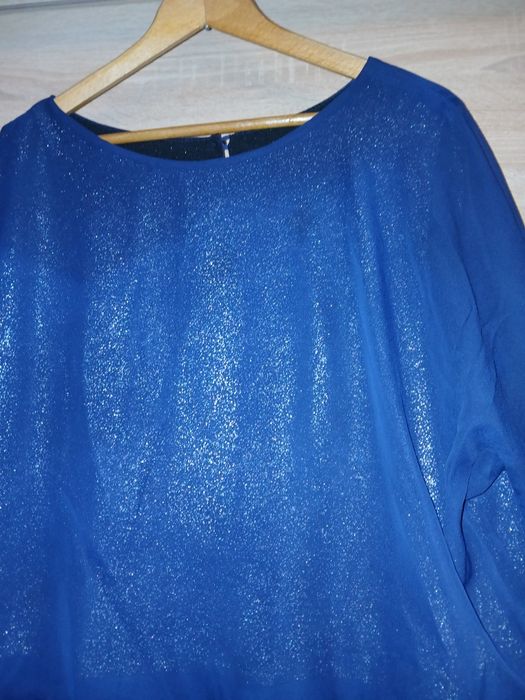 Granatowa elegancka sukienka 50