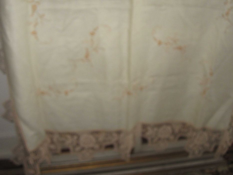 Deslumbrante Toalha de Linho Puro