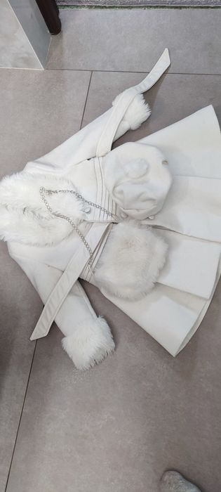 Пальто для дівчинки 110 см