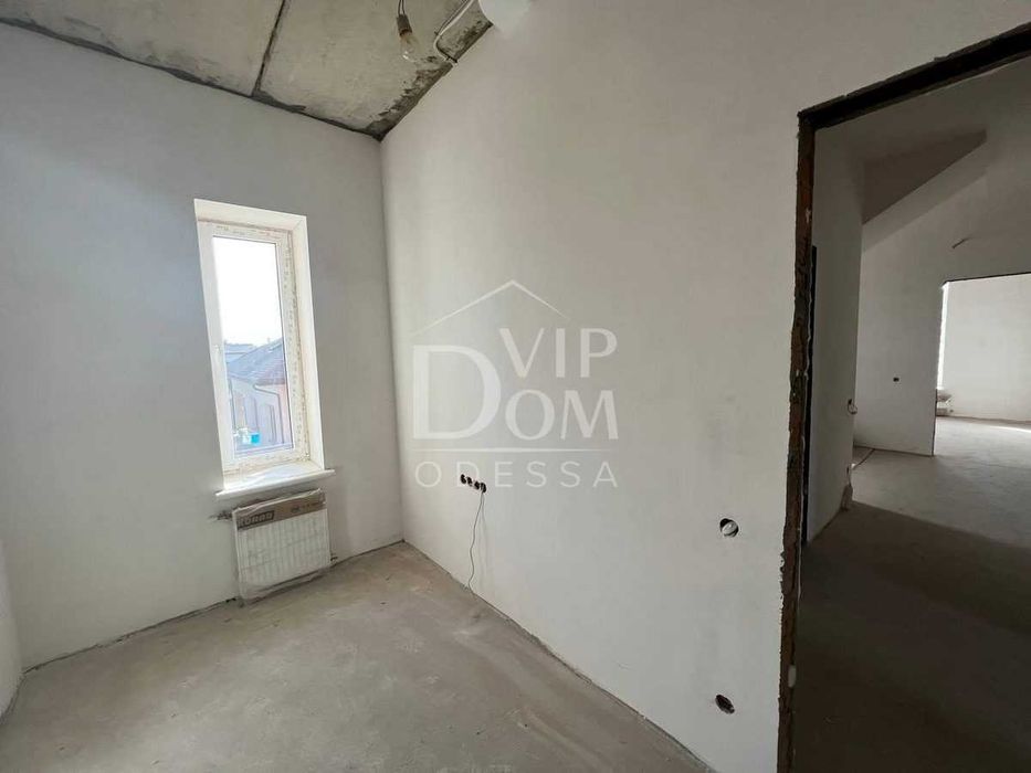 ПРОДАМ Отличный  Дом из кирпича и ракушечника Киевский район.