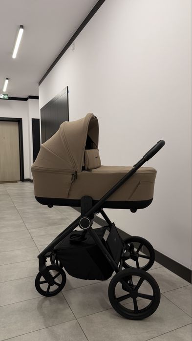 Wózek 2w1 MUUVO ONE kolor PRALINE – Jak NOWY + Bogaty Zestaw Akcesoriów! Gwarancja