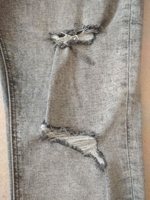 Джинсы мужские р-р eur44, usa34, mex34 Bershka