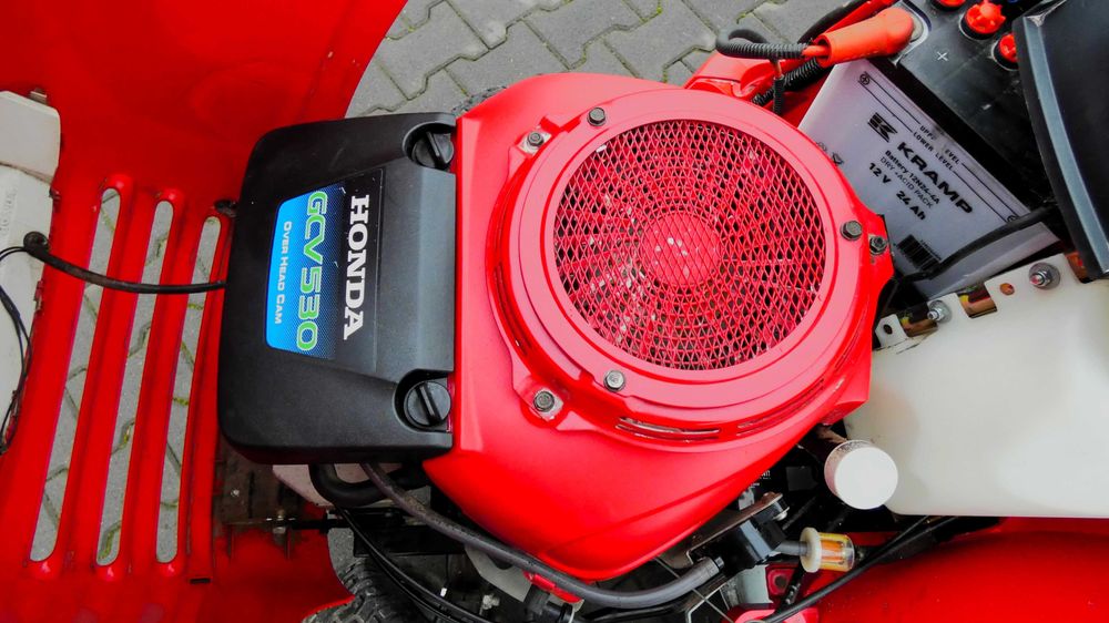 Traktorek kosiarka HONDA 2417 2 Cylindry (081205.5) - Baras