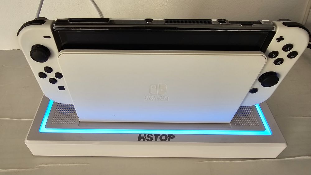 Nintendo switch Oled + 5 jogos tudo como novo