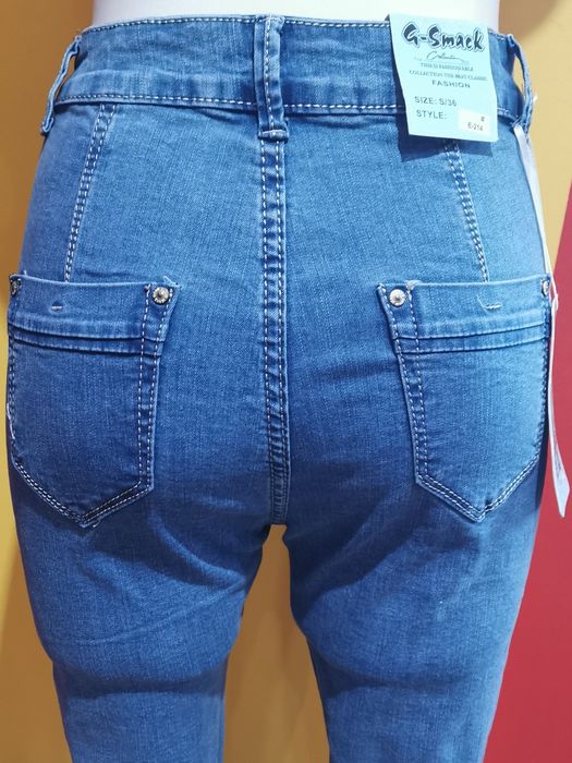 Spodnie jeansy guziki wyższy stan