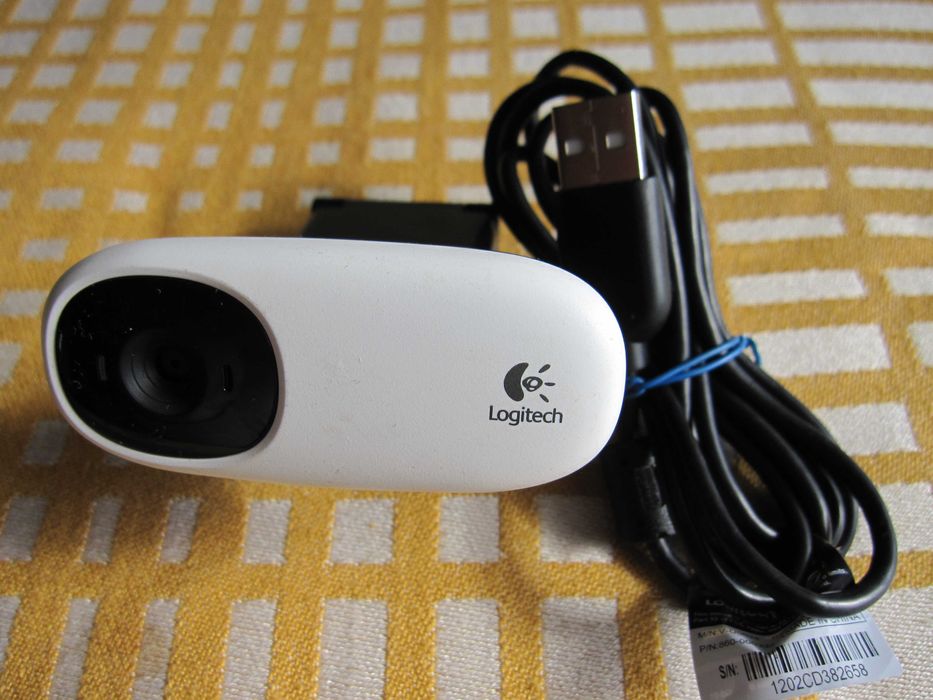 Вебкамеры Logitech C110 C250 C270