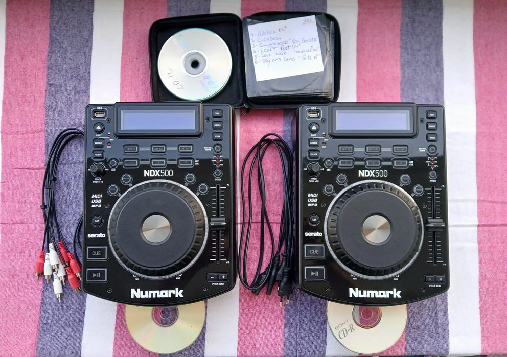 Numark NDX500 PAR( Leitor CD USB e Controlador MIDI)