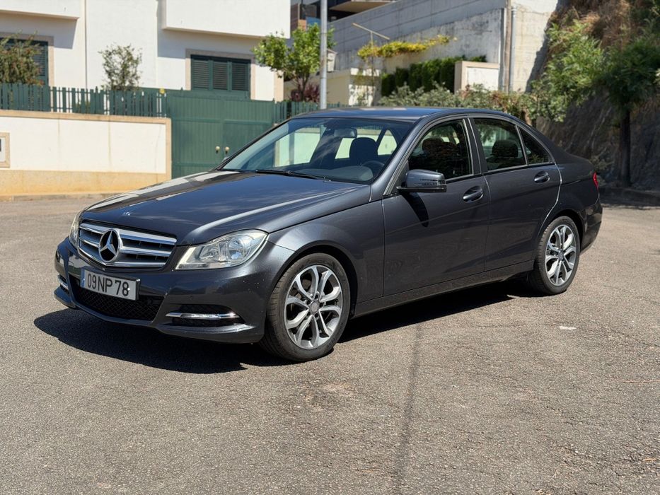 Mercedes-Benz C 180 — fotografia 3