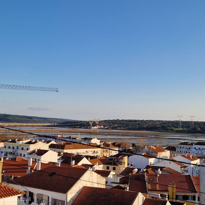 T5 + T3 Vista sobre o Rio — Alcácer Do Sal (Santa Maria Do Castelo E Santiago) E Santa Susana, Setúbal