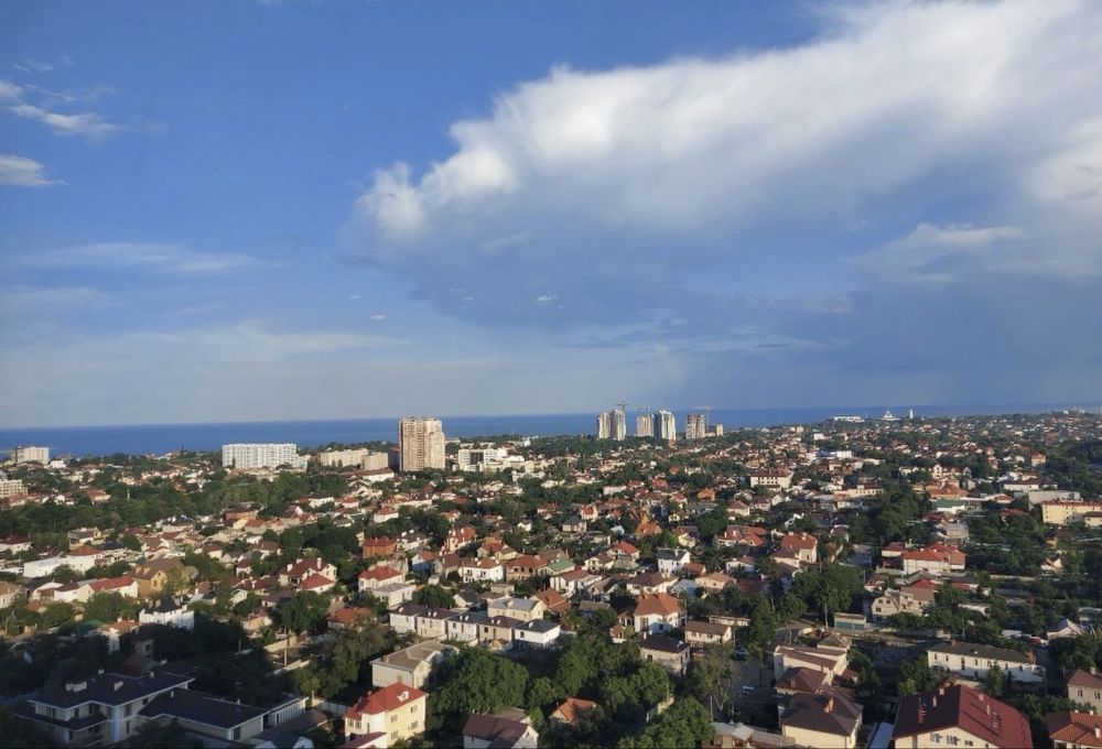 Аренда спальня и кухня студия жк Горизонт,Костанди Люстдорфская