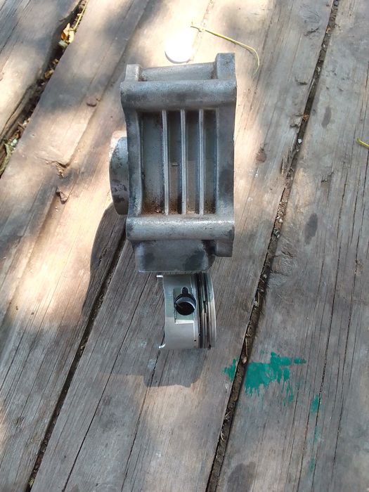 Поршнева 70 кубов на китайский скутер