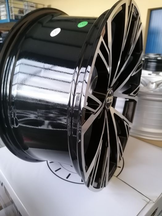 Felgi aluminiowe Audi A3 A4 A5 A6 A7 A8 Q3 Q4 Q5 Q7 19x8,5
