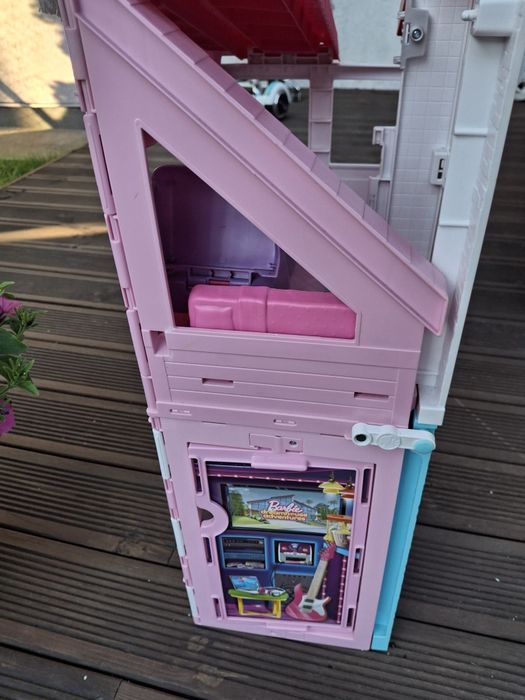 Domek dla lalek barbie