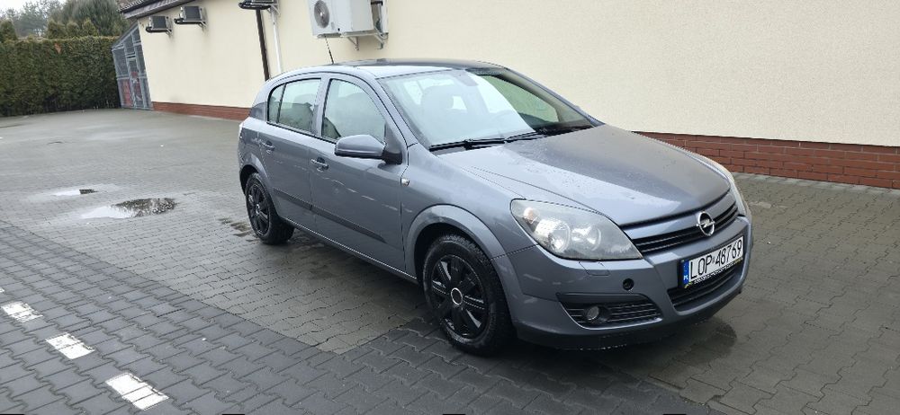 Opel Astra 1.4 benzyna