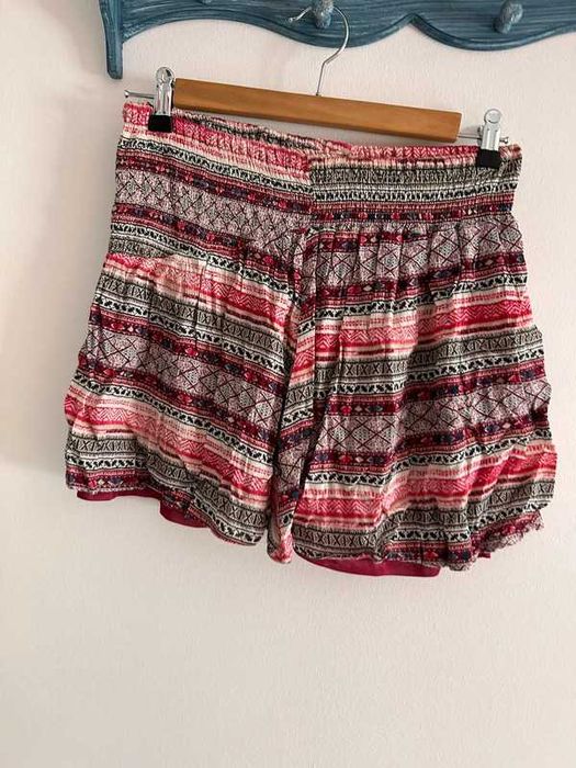 Saia - Bershka -  Tamanho M