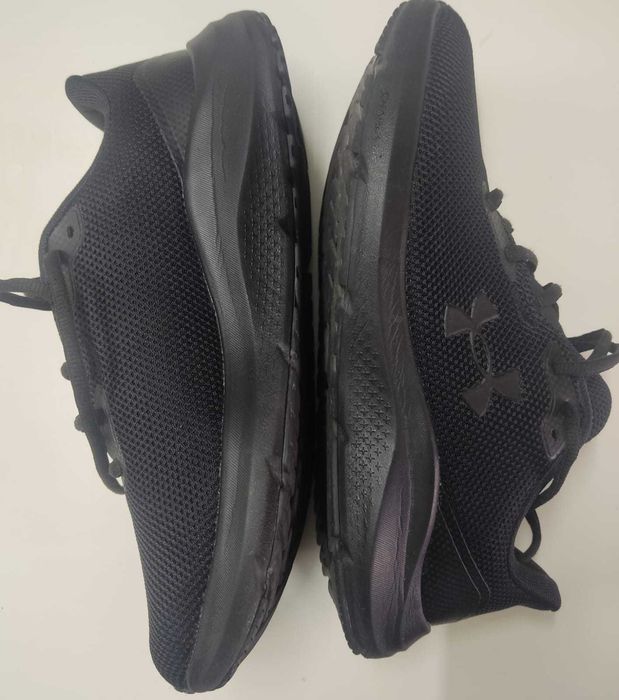 Sapatilhas Under Armour - Charged Pursuit 4