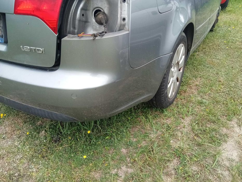 Audi A4 B7  zderzak tył LY7G