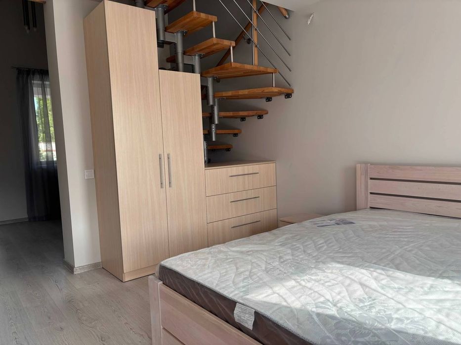 Здам таунхаус, 120 кв.м., 3 спальні, 4 санвузла

30 000 грн.