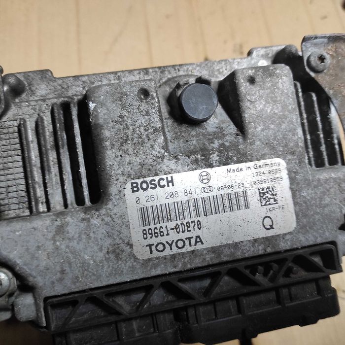 Komputer Sterownik Silnika Yaris II 1,0 0261,208,841