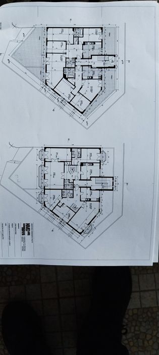 Terreno em construção